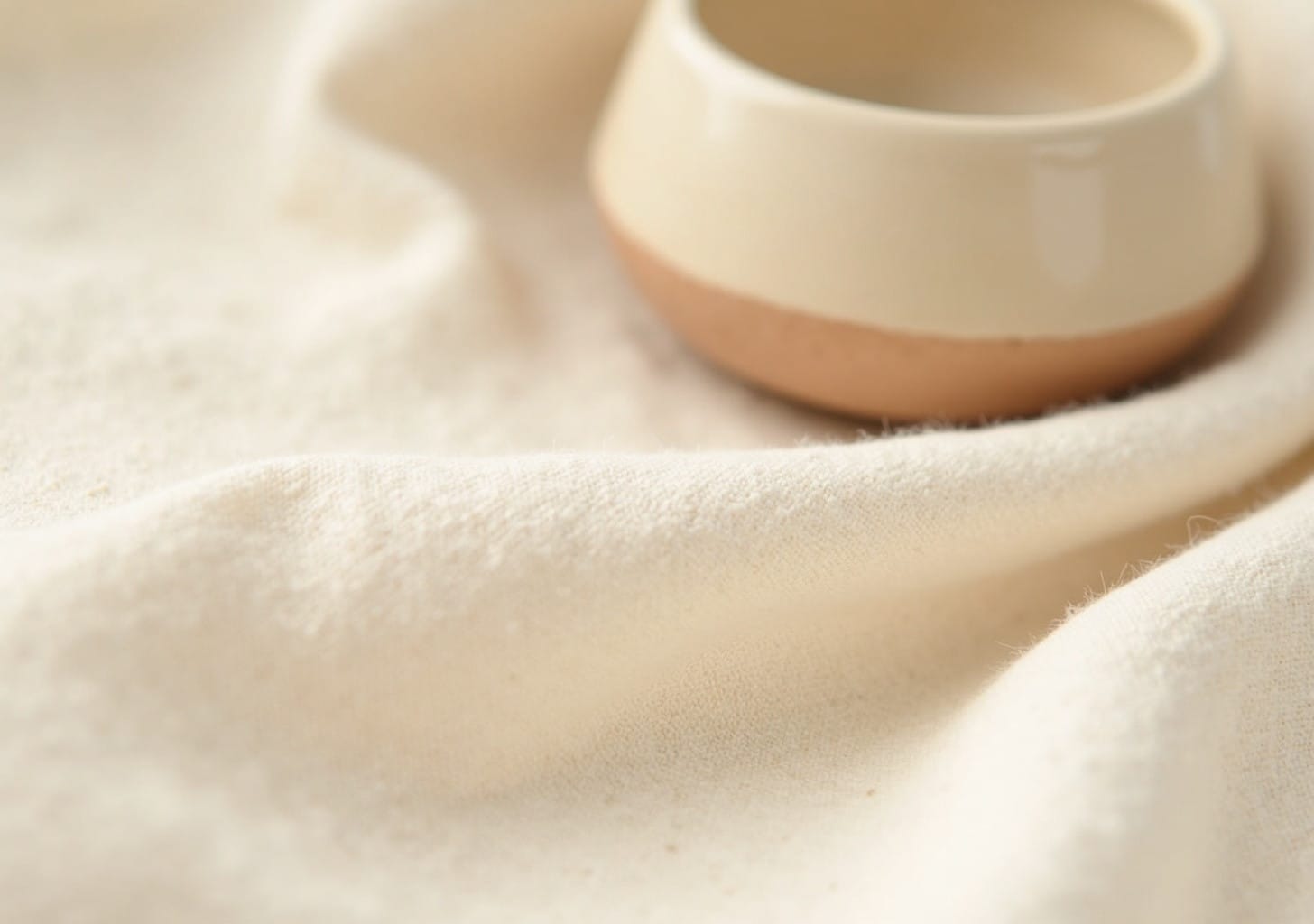 simple sewing crafts &mdash; warm minimal detail